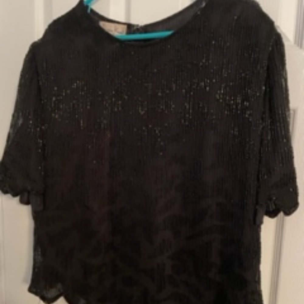 Lawrence Kazar	evening wear black 3x lined beaded silk short sleeve